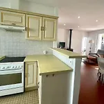 Maison Familiale 3 Avec Jardin, Terrasse En Bois Et Wifi, A 200m De La - Fr-1-231-313